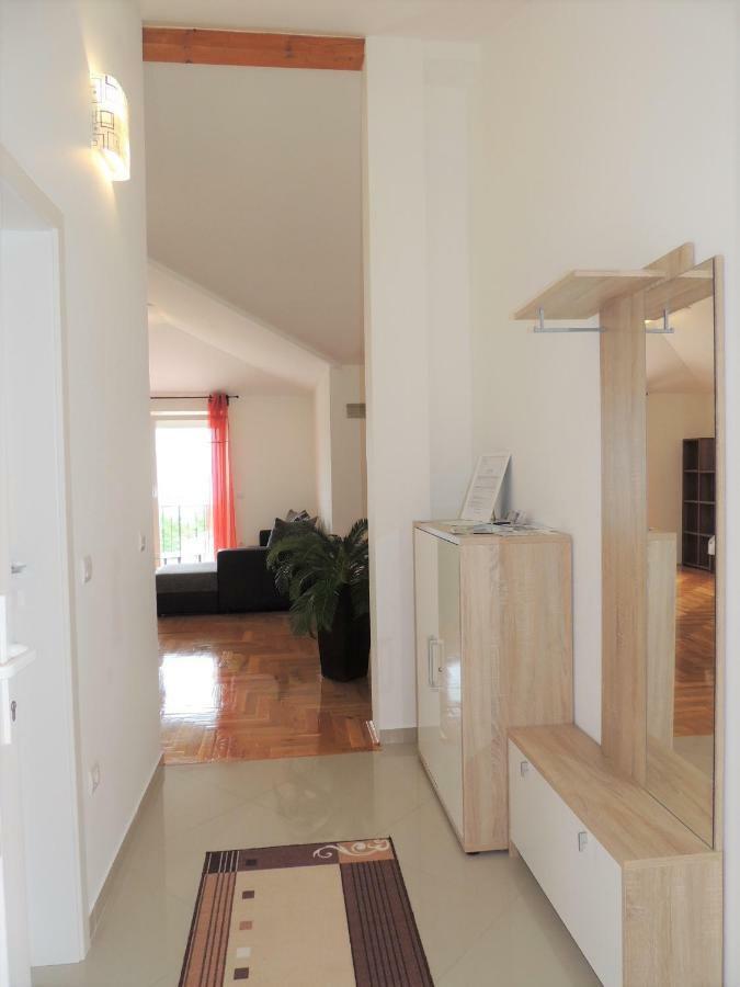 Apartment Cindy 로브란 외부 사진